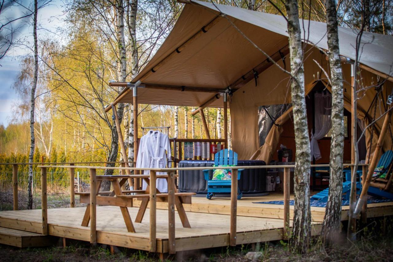 Kaskada Glamping Hotel Lodz  Exterior photo